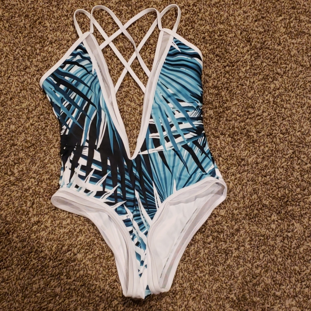 Brand new one piece